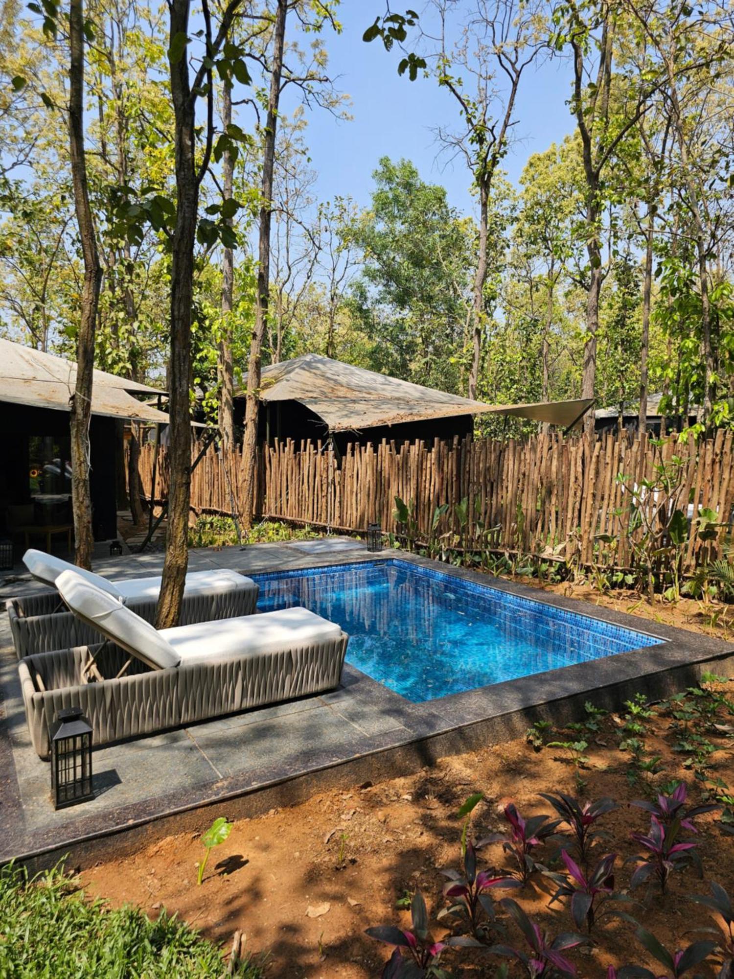 Hotel Sonar Bangla Joypur Forest Bagian luar foto
